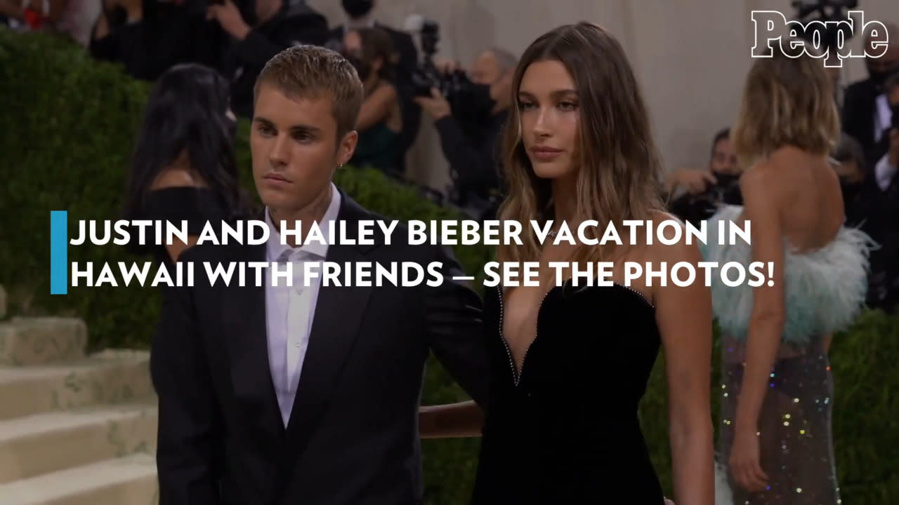 Justin & Hailey Bieber Couple Up for a Sushi Dinner Date, Hailey Bieber,  Justin Bieber