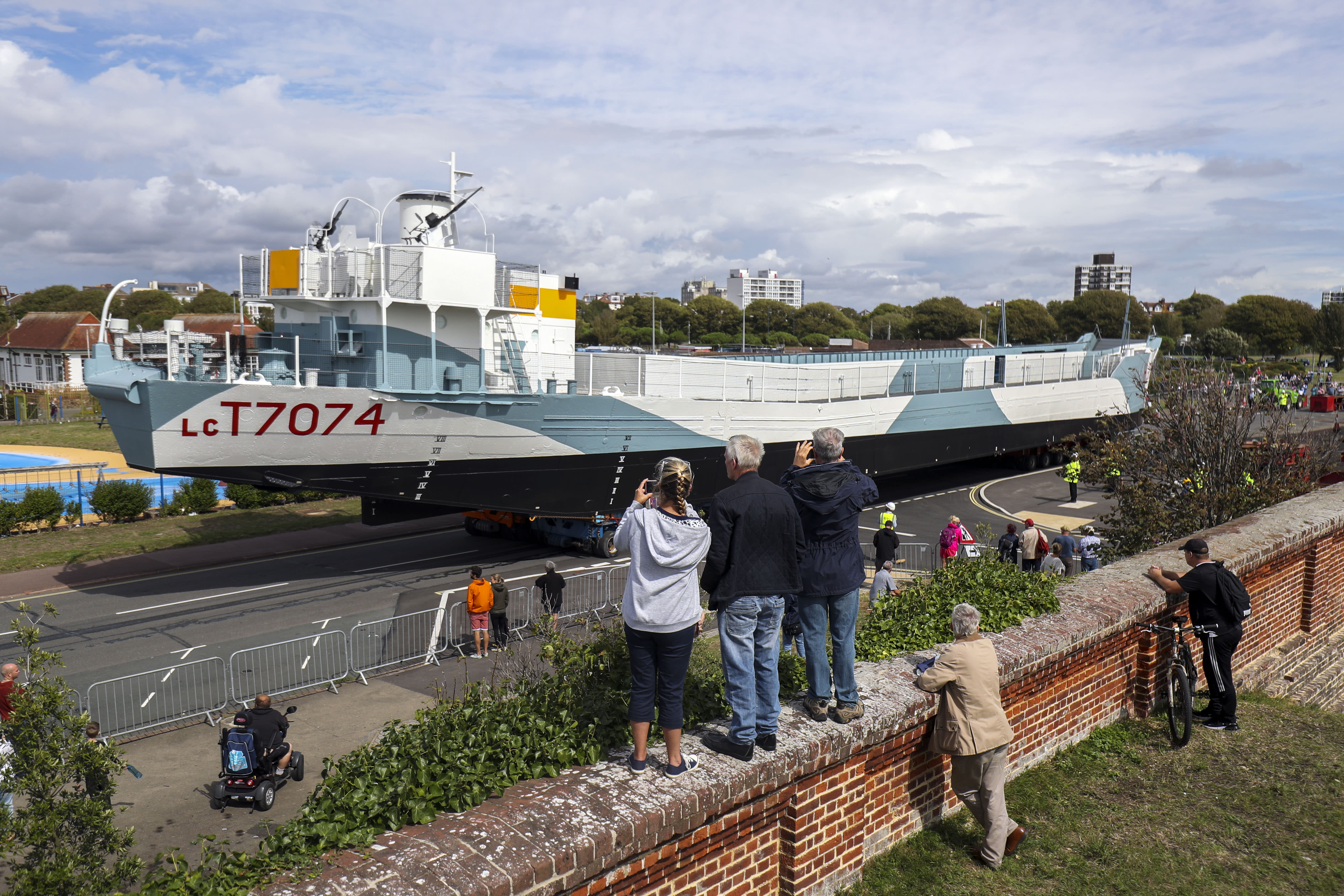 landing craft d day museum - landing craft assault