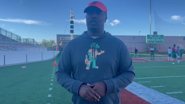 WATCH | Willie Simmons gives props to Buddy Pough and SCSU, plan to utilize running backs
