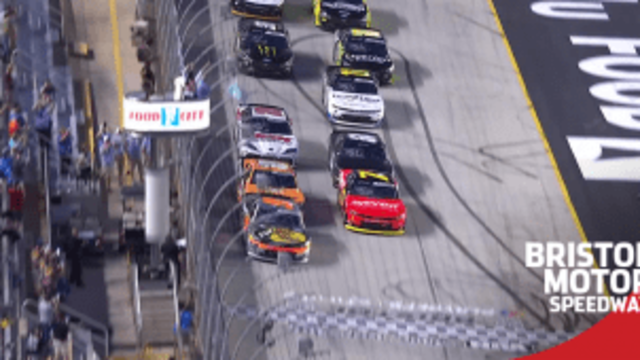 Xfinity Series regular-season finale goes green at Bristol