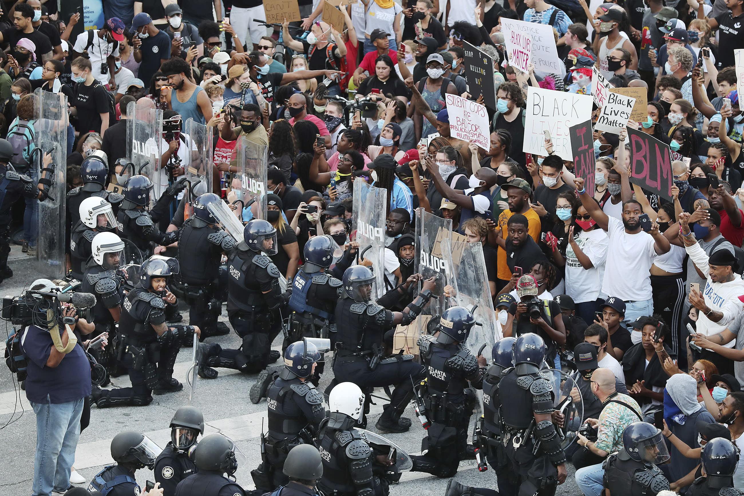 Trump threatens military force against protesters nationwide