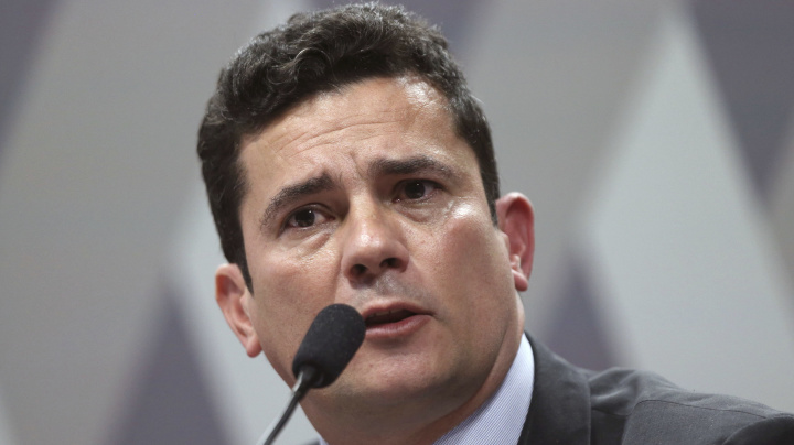 Moro protege delatores e veda Lava Jato