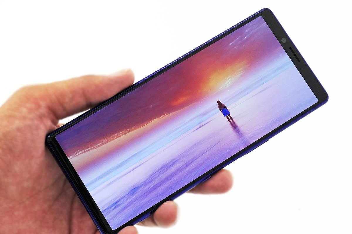 実際どう Xperia 1 超縦長 ディスプレイの使い心地 実機レビュー Engadget 日本版