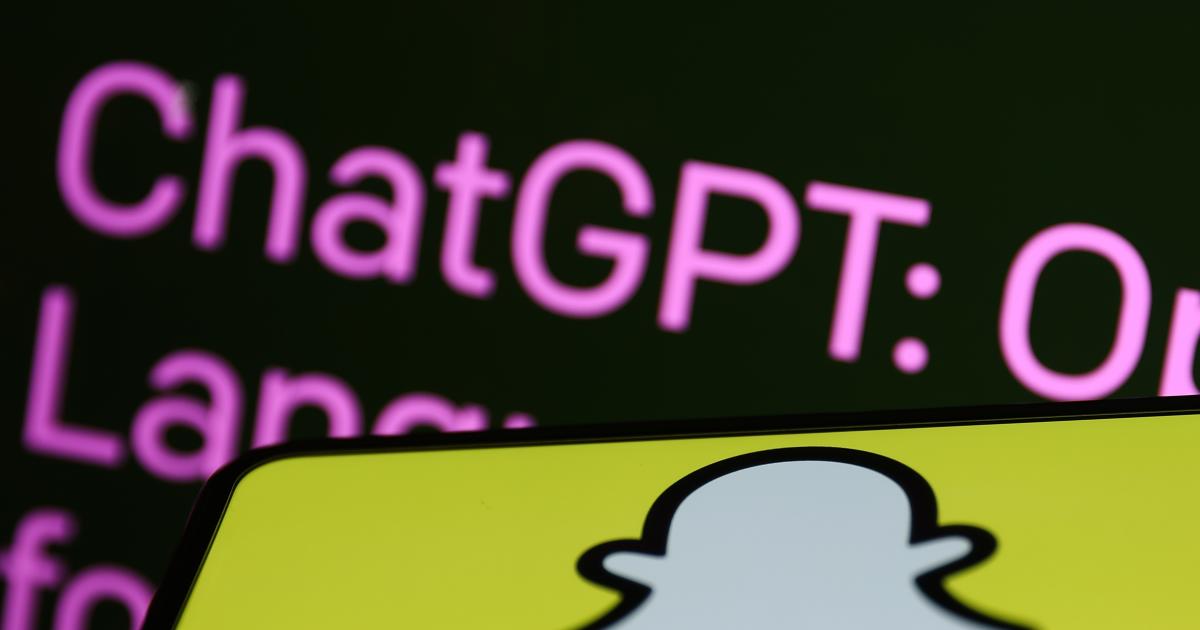 Snapchat’s My AI chatbot glitched so hard it started posting Stories