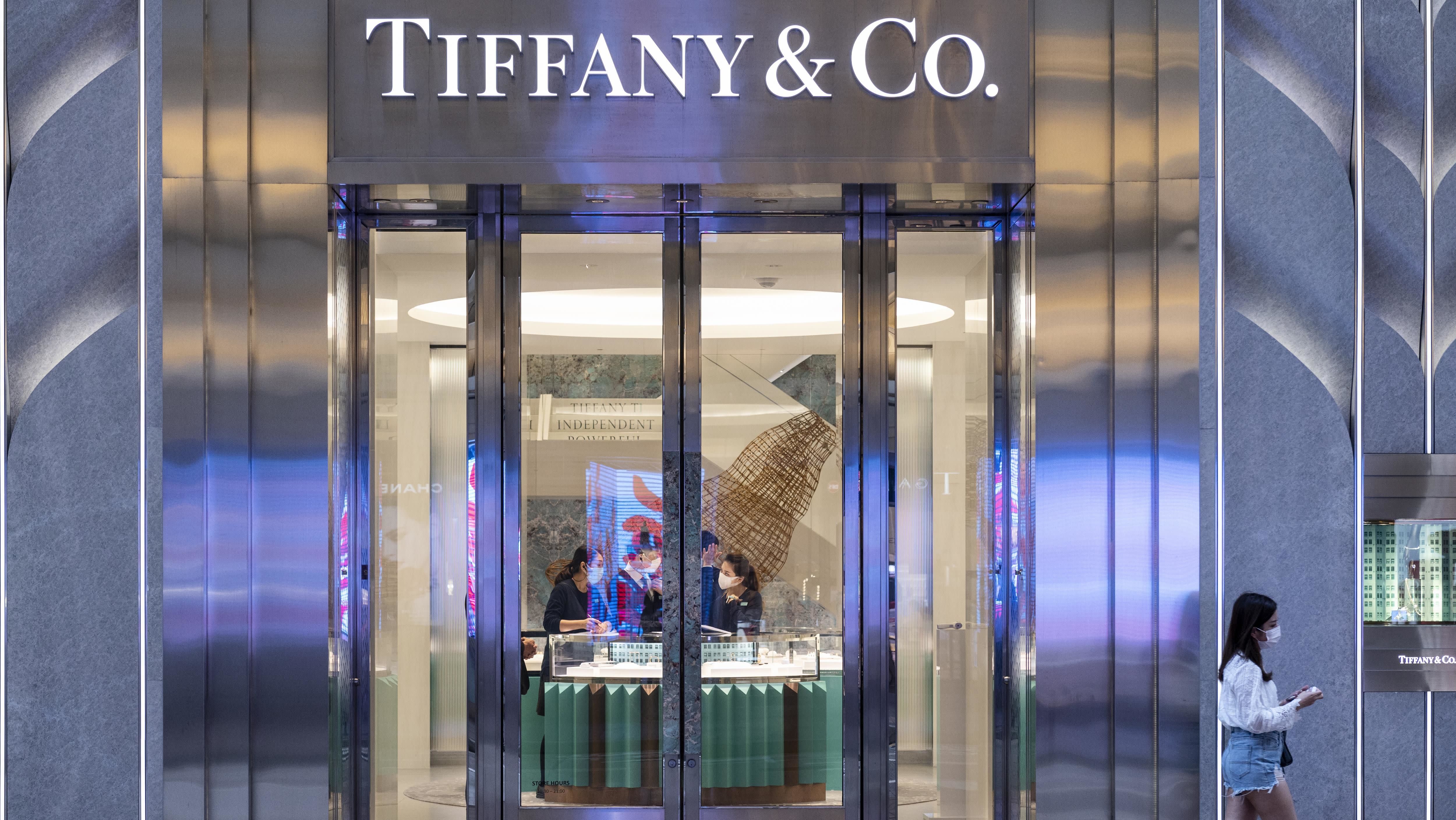 Louis Vuitton owner LVMH completes $16bn takeover of Tiffany & Co