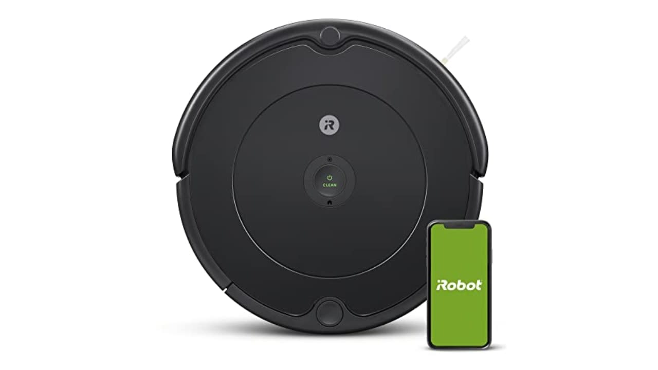 rebaja 300 euros el robot aspirador de Roomba con base de  autovaciado que encanta a los usuarios