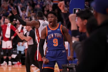 Knicks takeaways from Friday's 100-98 In-Season Tournament win over Heat, including improbable 21-point comeback