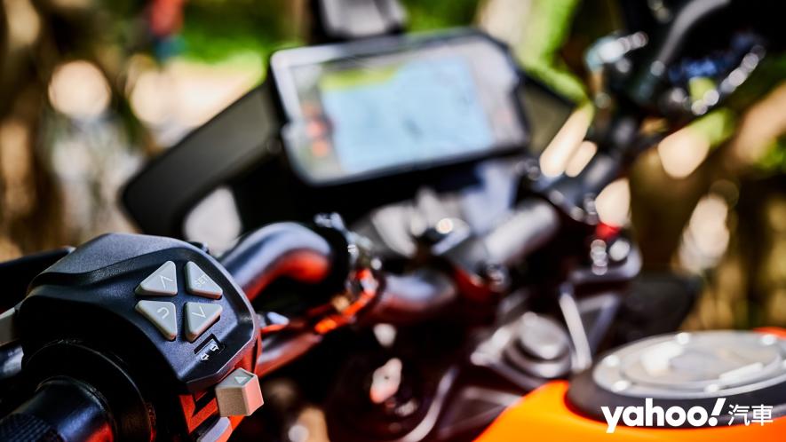 貫徹換檔與小排量的樂趣！2020 KTM 250 Duke暨全新390 Adventure正式上市！ - 19