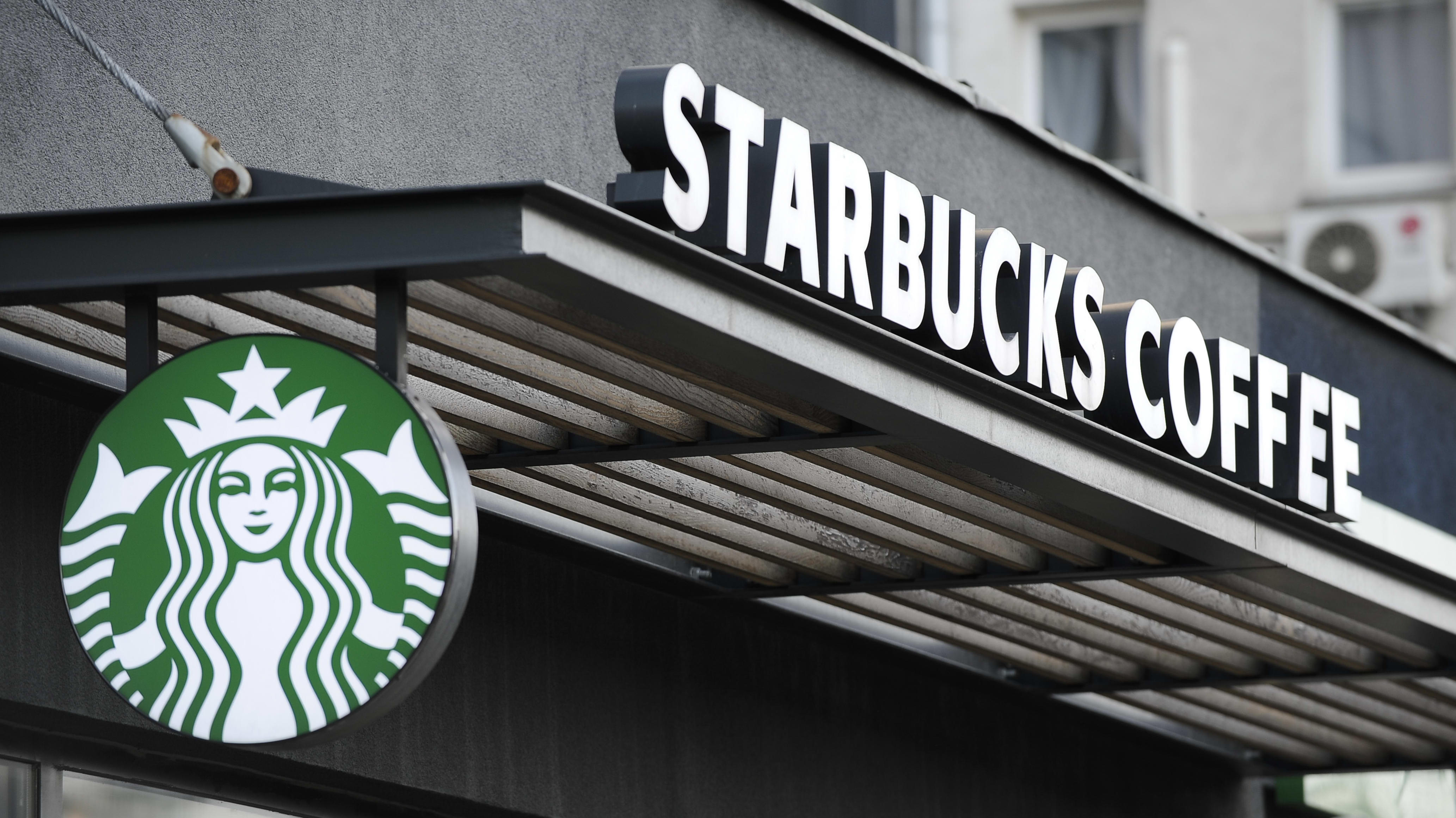 Starbucks facing lawsuit over refresher drinks