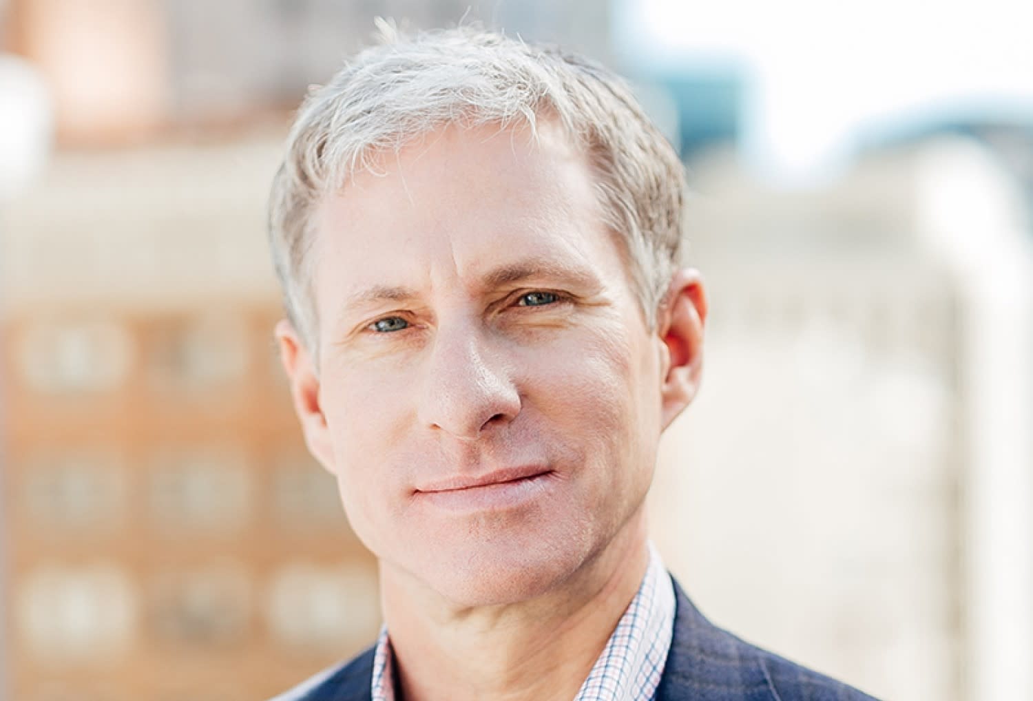 Ripple’s Chris Larsen Files Motion to Dismiss SEC Case Over XRP Sales