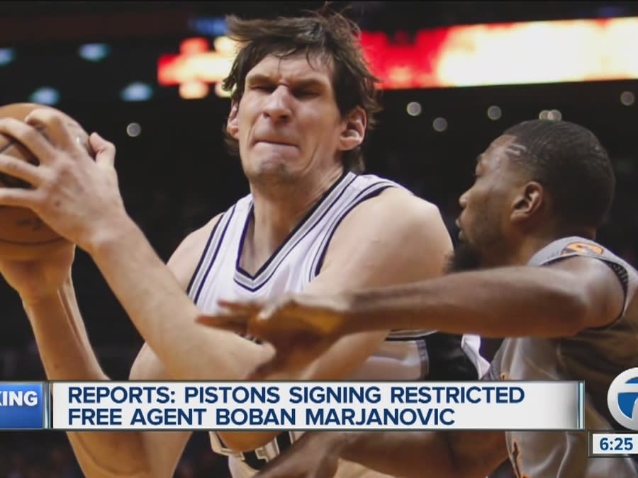 Boban Marjanovic's Hands Are HUGE