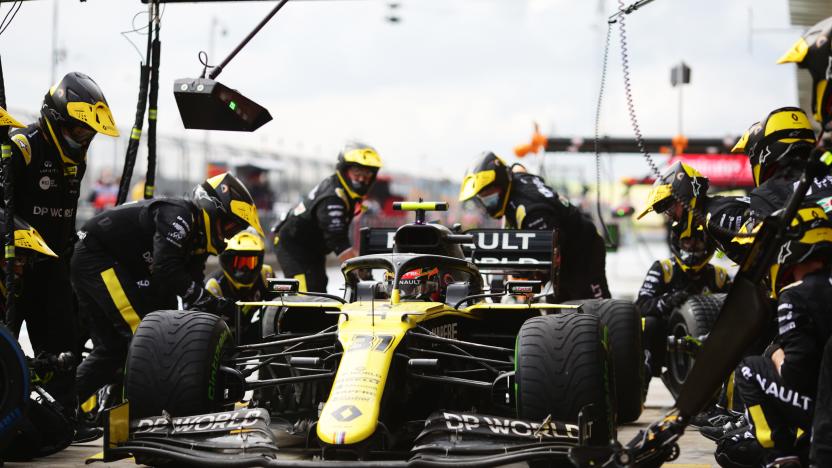 ISTANBUL, TURKEY - NOVEMBER 15: Esteban Ocon of France driving the (31) Renault Sport Formula One Team RS20 stops in the Pitlane during the F1 Grand Prix of Turkey at Intercity Istanbul Park on November 15, 2020 in Istanbul, Turkey. (Photo by Peter Fox/Getty Images)