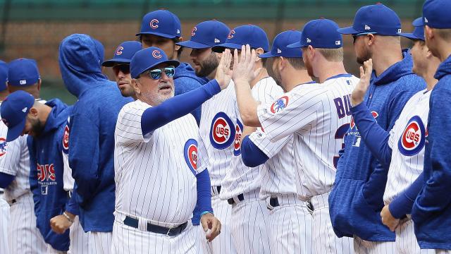 Joe Maddon is actually reading 'Managing Millennials for Dummies'