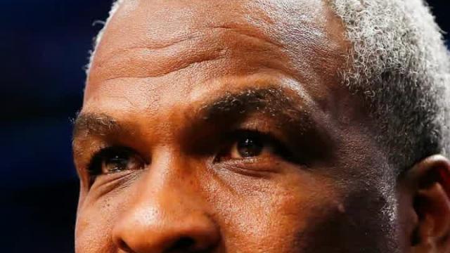Charles Oakley has deal on charges over melee at Knicks game