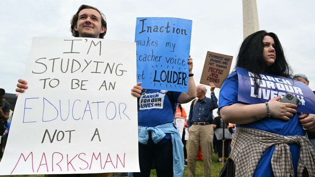 Hundreds of demonstrations in the US for better supervision of firearms