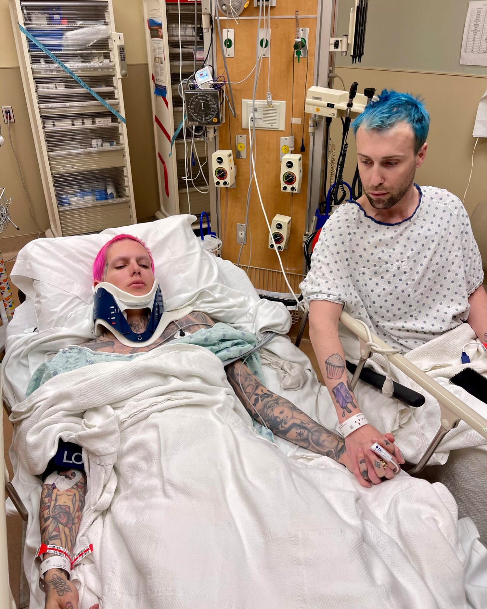 Jeffree Star Hospitalized Following Severe Car Accident In Wyoming Car Flipped 3 Times