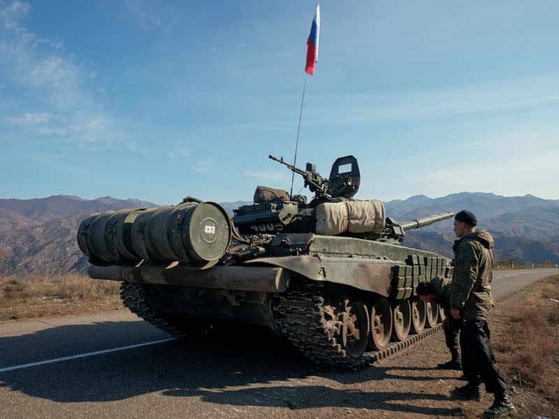 Armenia seeks greater Russian military presence on its territory