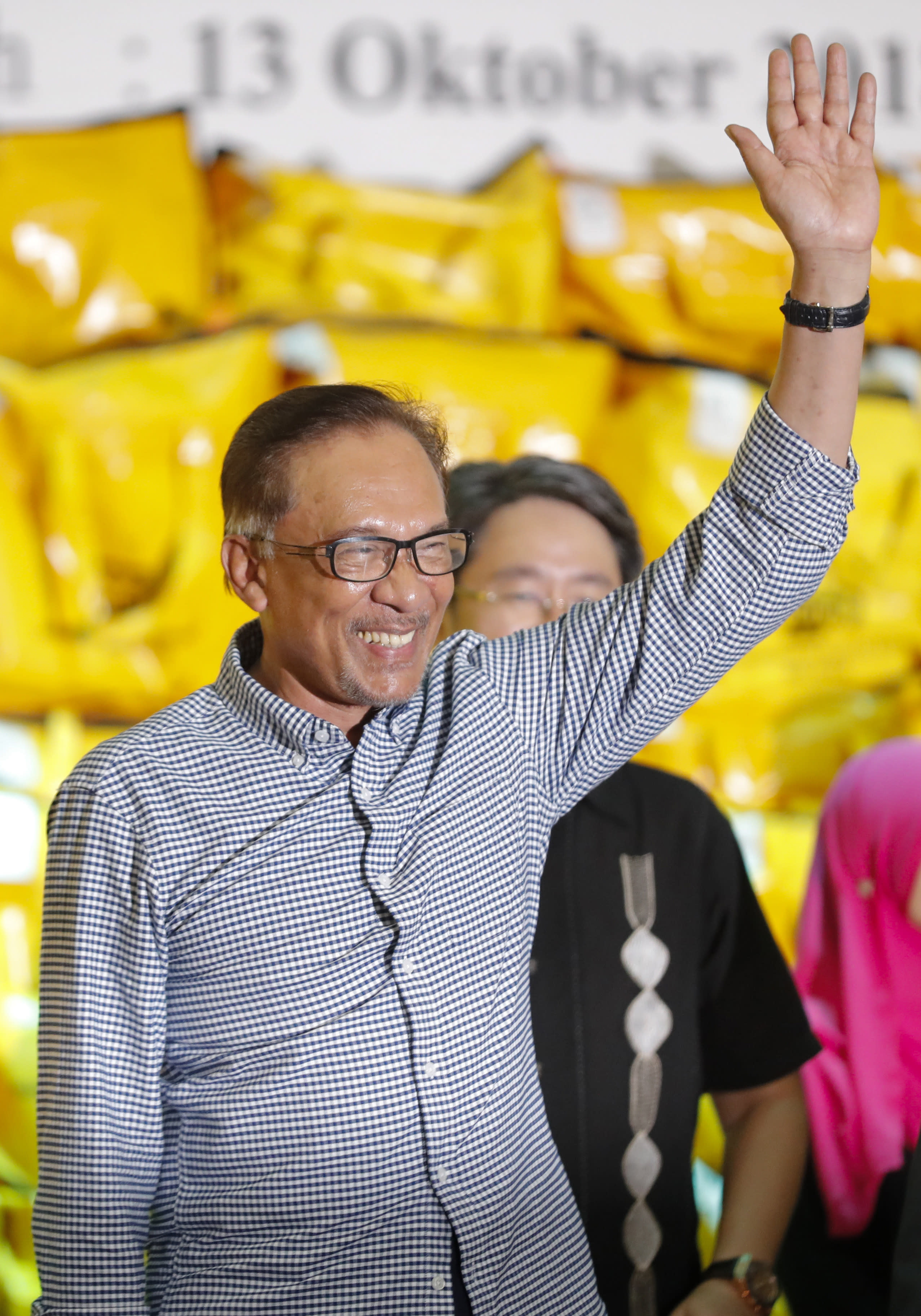 Malaysia PM-in-waiting Anwar wins parliamentary by-election