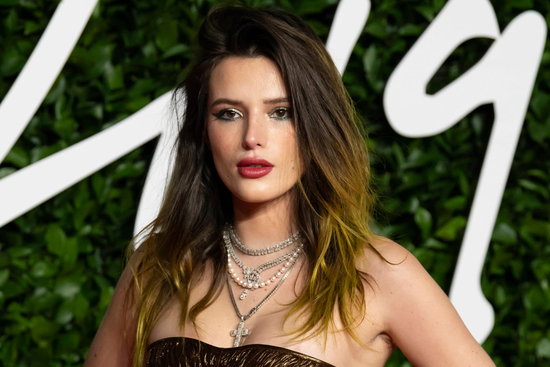 Bella Thorne Apologizes To Sex Workers After Onlyfans Uproar