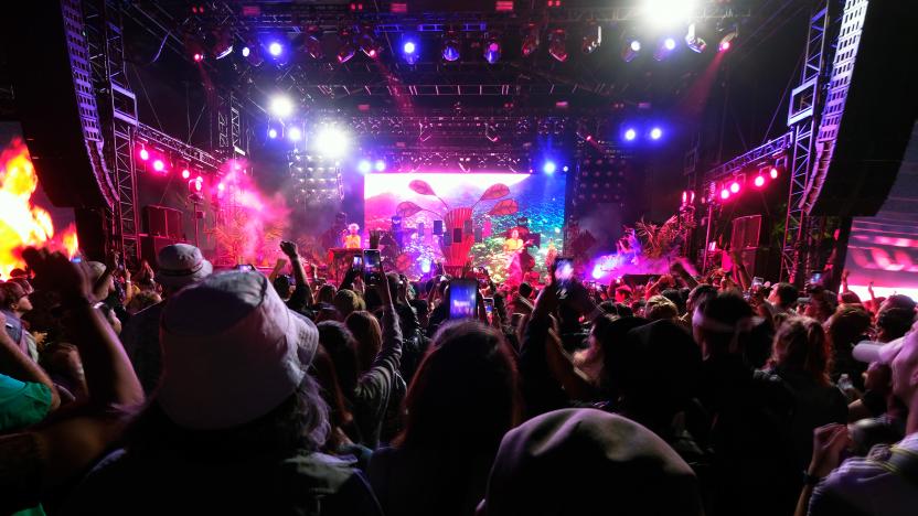 INDIO, CA - APRIL 21:  Tucker Halpern (L)
 and Sophie Hawley-Weld of SOFI TUKKER perform at Mojave Tent during the 2019 Coachella Valley Music And Arts Festival on April 21, 2019 in Indio, California.  (Photo by Frazer Harrison/Getty Images for Coachella)