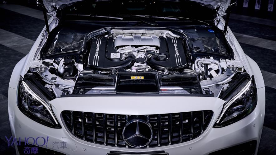 沒有不一樣、只是很不一樣！2019年式小改款Mercedes-AMG C63系列上市497萬起！ - 17