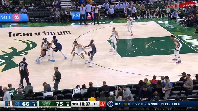 Christian Wood with an alley oop vs the Milwaukee Bucks