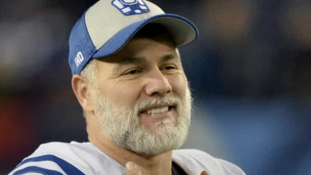 Adam Vinatieri, Colts sign new contract for 2019 return, 24th season -  Sports Illustrated