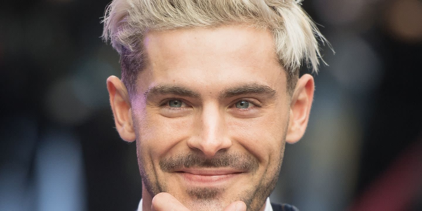 Zac Efron Is Hanging Out With Chris Hemsworth in Australia