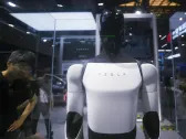 Elon Musk's Tesla robots won't be running amok anytime soon: Former Meta exec