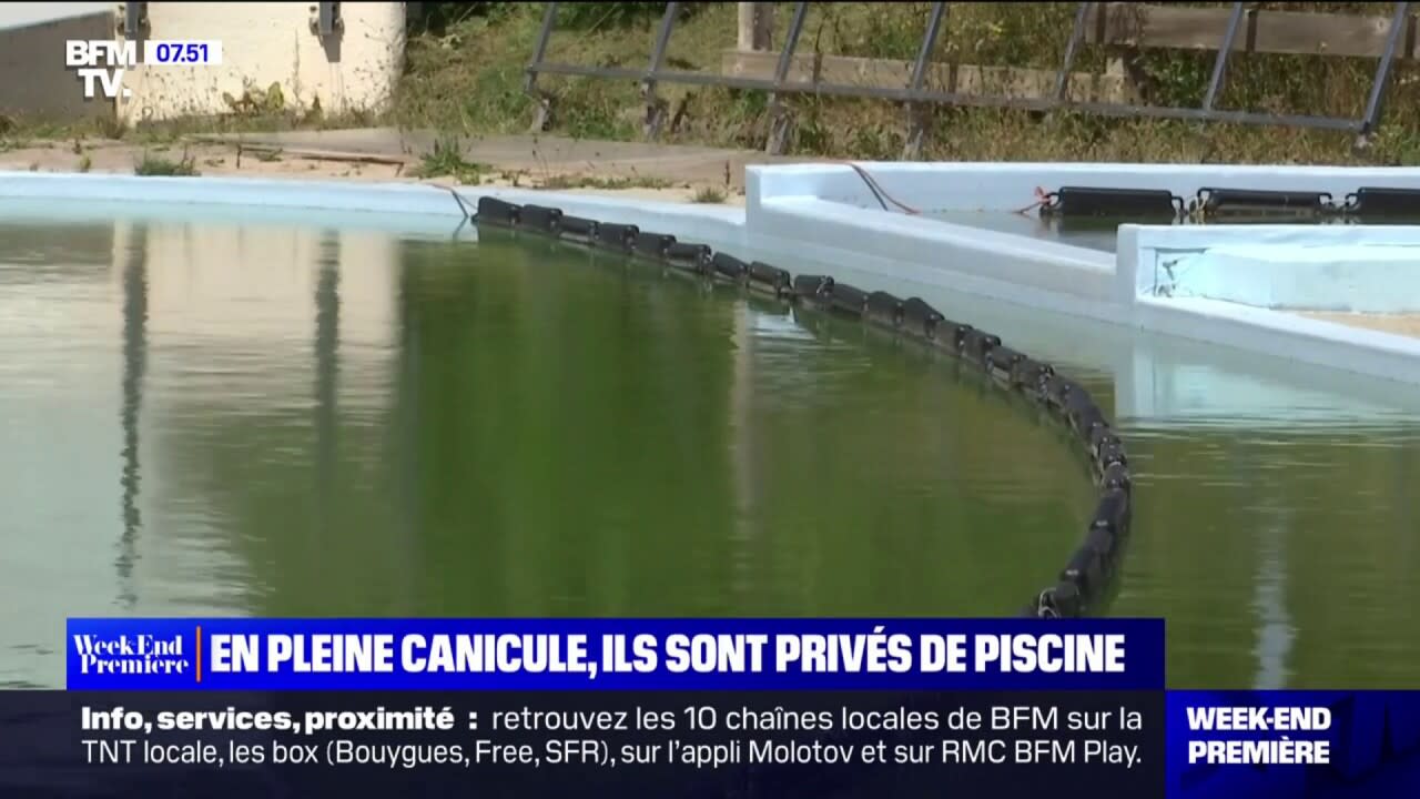 Bonnet De Bain, Piscine Et Dos D'un Homme Se Préparant À La