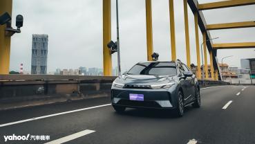 【新車圖輯】2024 Luxgen n⁷五人座亮點版試駕，新務實路線搶當平民電車代表？！