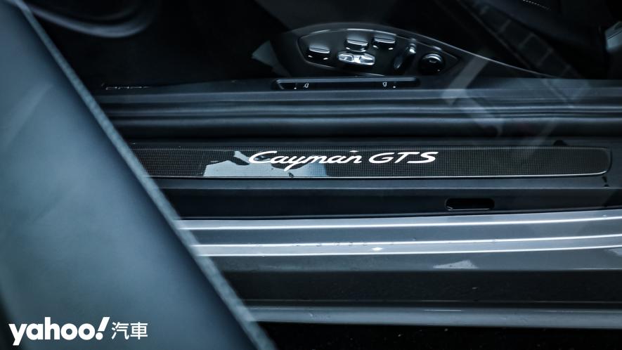 2022 Porsche 718 Cayman GTS 4.0北海試駕，冬日再冷冽、也依舊燥熱無比！ - 9