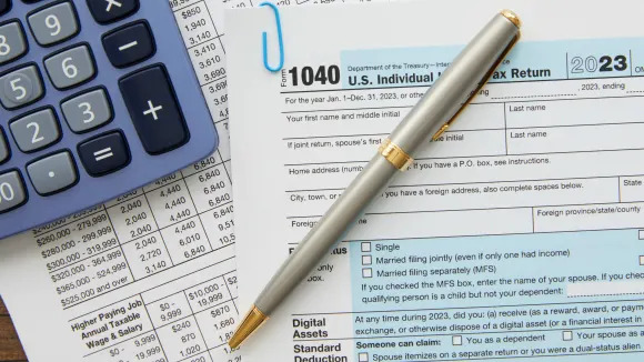 How self-employed workers can save money on their taxes