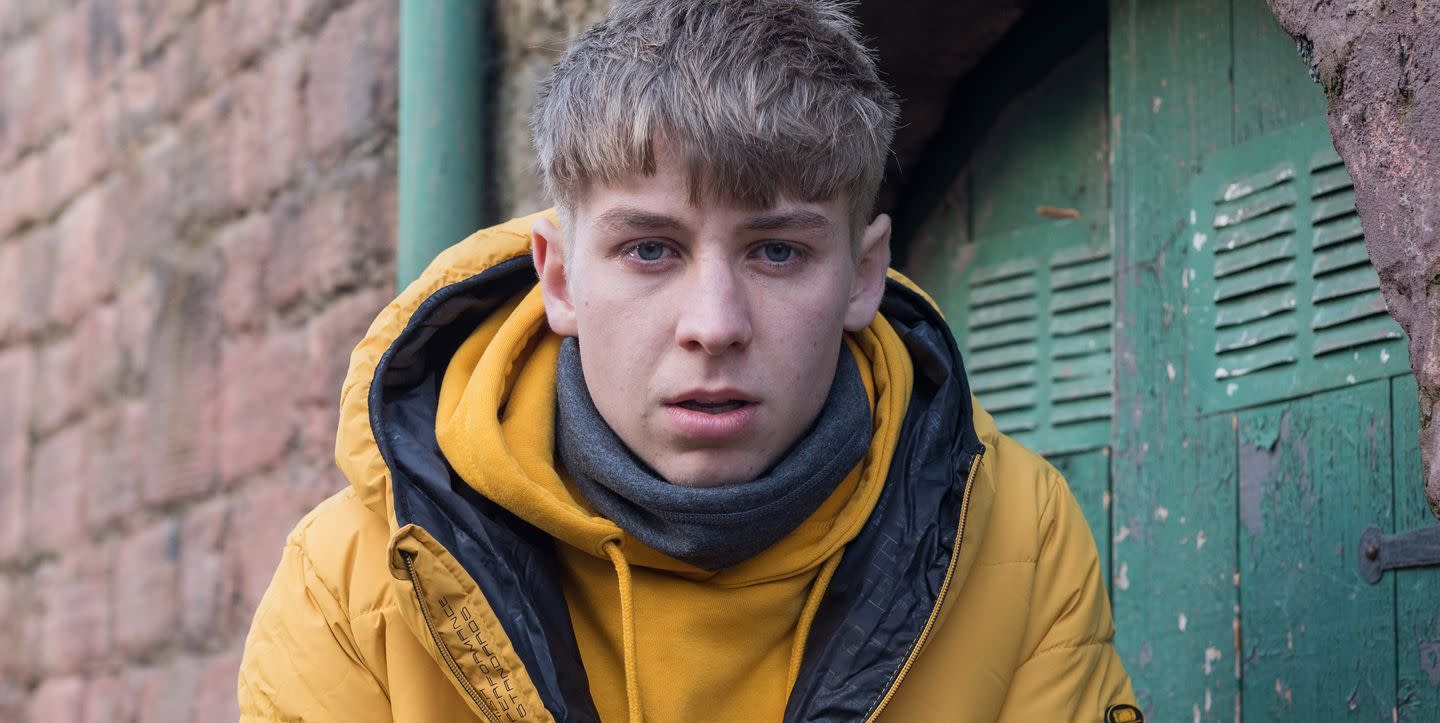 Exclusive: Hollyoaks star Billy Price says Sid is told to attack Ollie