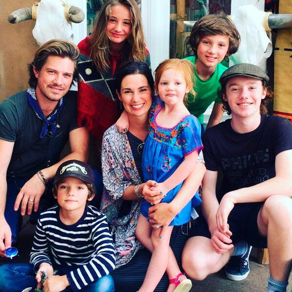 Taylor Hanson and Wife Natalie Baby No. 7(01)