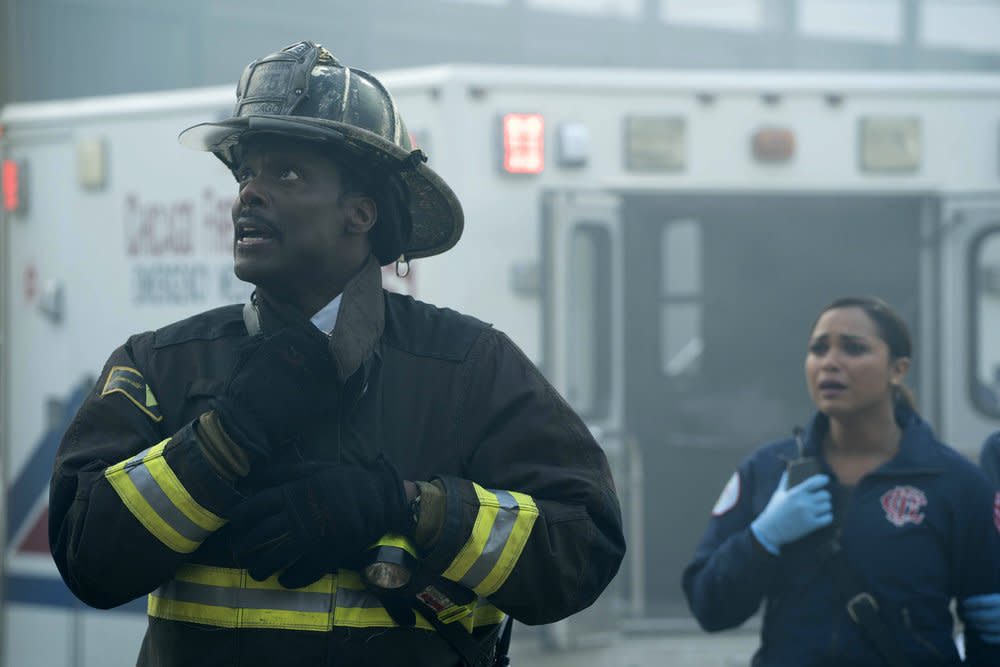 'Chicago Fire' premiere clip Will Casey survive?