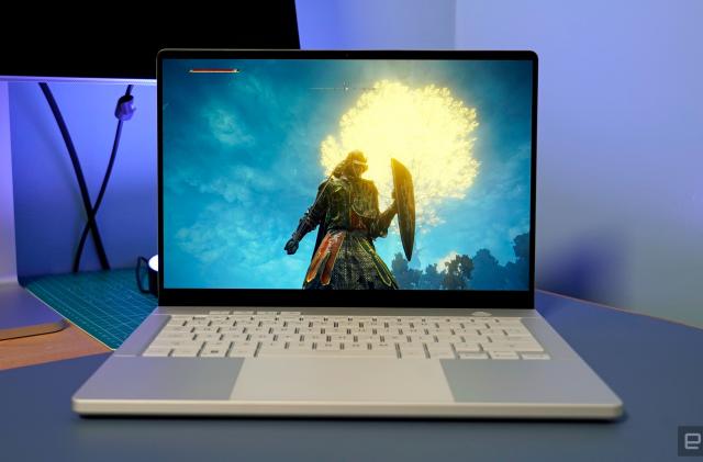 Razer's Blade laptop lineup shines bright with stunning screens at CES 2024