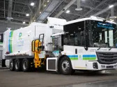 Hyzon and New Way Unveil North America's First Hydrogen Fuel Cell Refuse Truck at Waste Expo