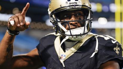 LOOK: Panthers' Derrick Brown confronts Michael Thomas in tunnel