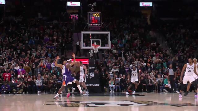 Torrey Craig with a buzzer beater vs the San Antonio Spurs