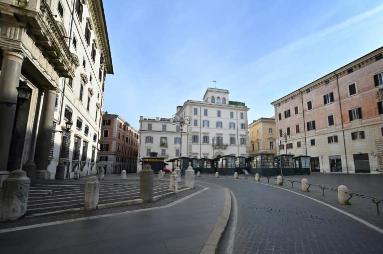 Since Monday a series of decrees from the Italian government have drastically limited citizens&#39; movements, leaving streets empty