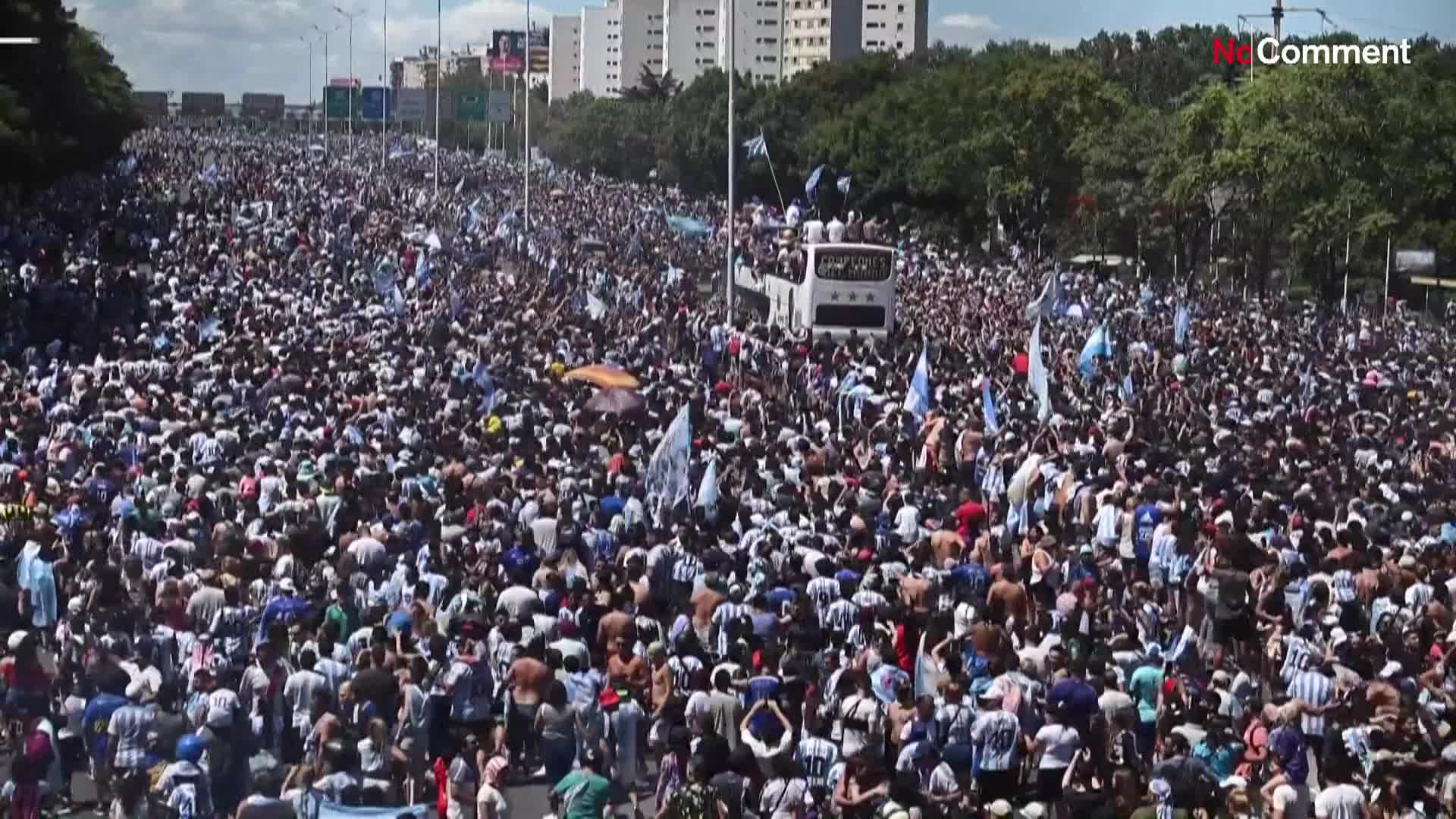 Watch Argentine world cup celebrations end in violence