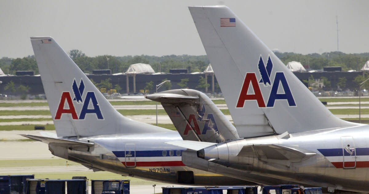 american airlines damaged stroller