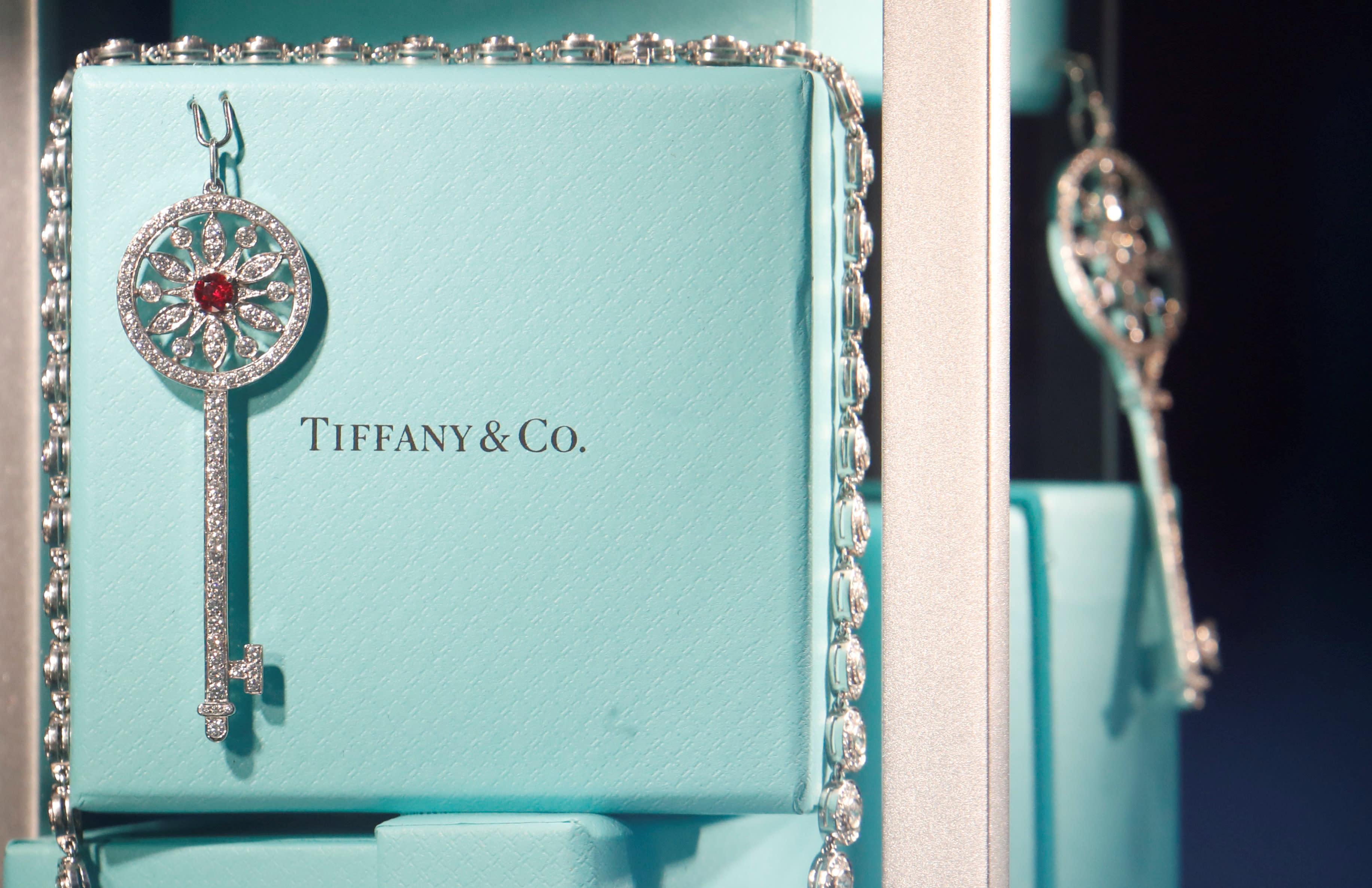 Louis Vuitton parent company LVMH announces acquisition of Tiffany & Co.