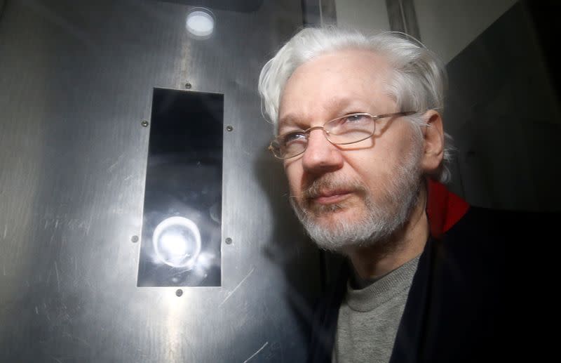 Wikileaks Acted In Public Interest Pentagon Papers Leaker Tells Assange Hearing - roblox wikileaks