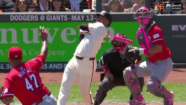 Wade sneaks homer over right field wall to tie Giants-Reds game
