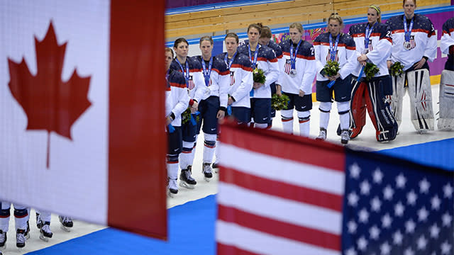 US women heartbroken over hockey loss