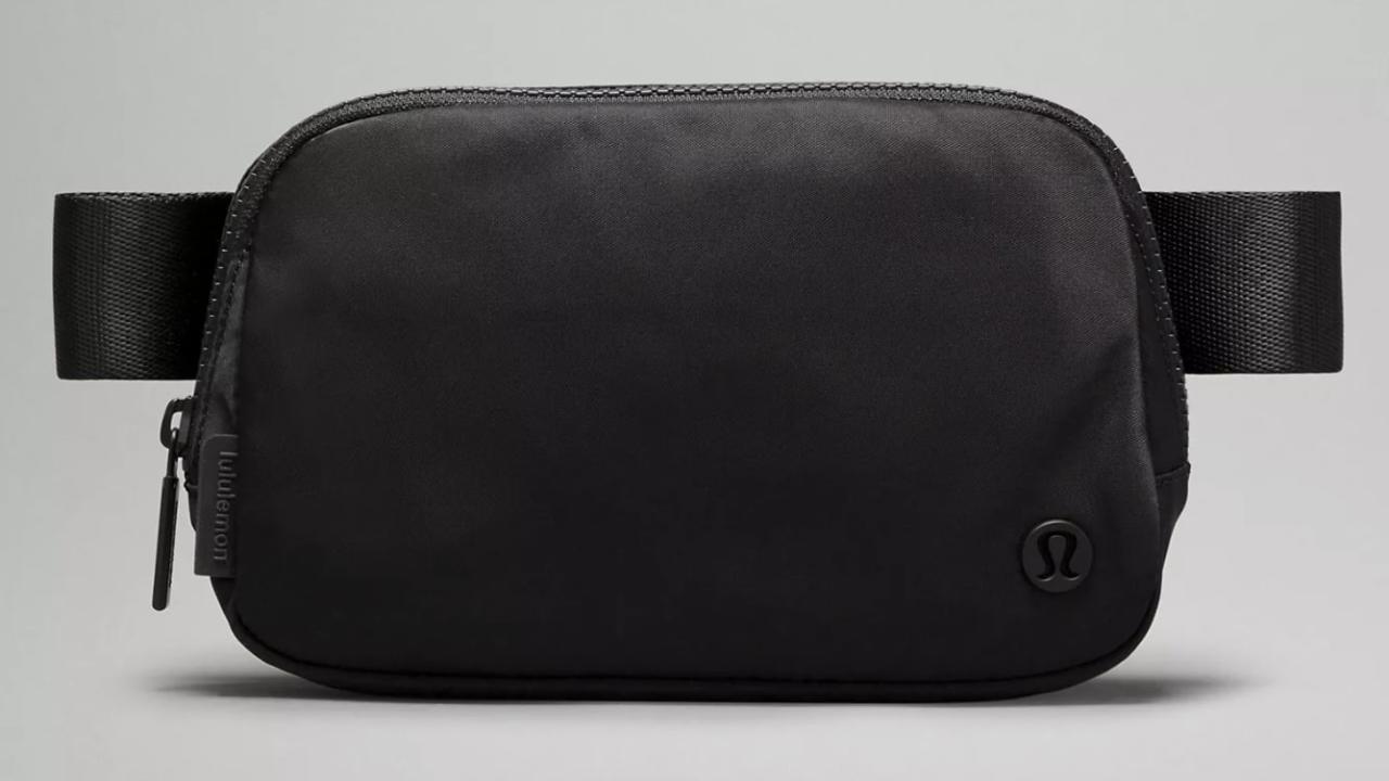 The $38 Lululemon Everywhere Belt Bag I Can't Stop Wearing - KatWalkSF