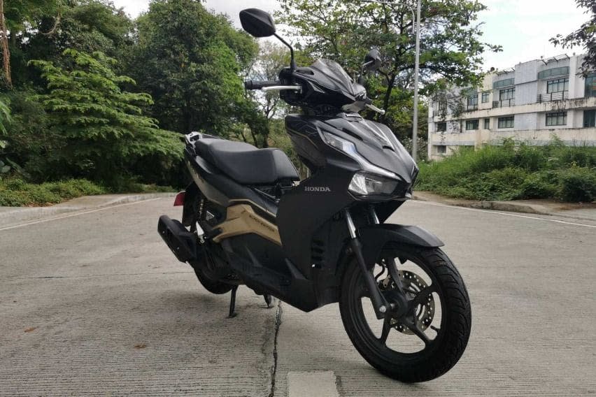 Looking Sharp Honda Airblade 150 Black Edition