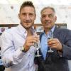 Totti pronto a giocare gratis per la Roma? Pallotta dice &#39;no&#39;